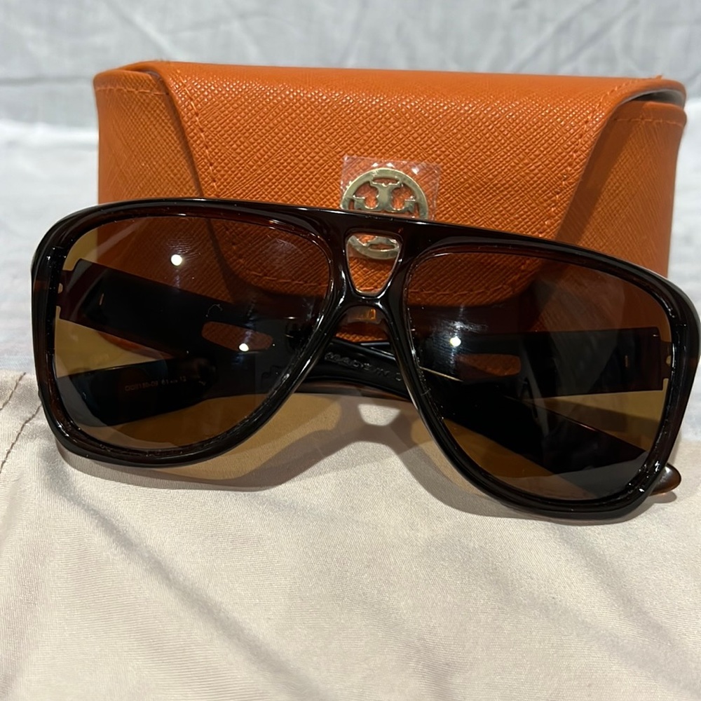 Tory burch